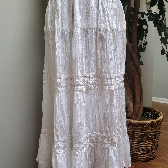 Mirasol white cotton broom skirt - Picture 5 of 8
